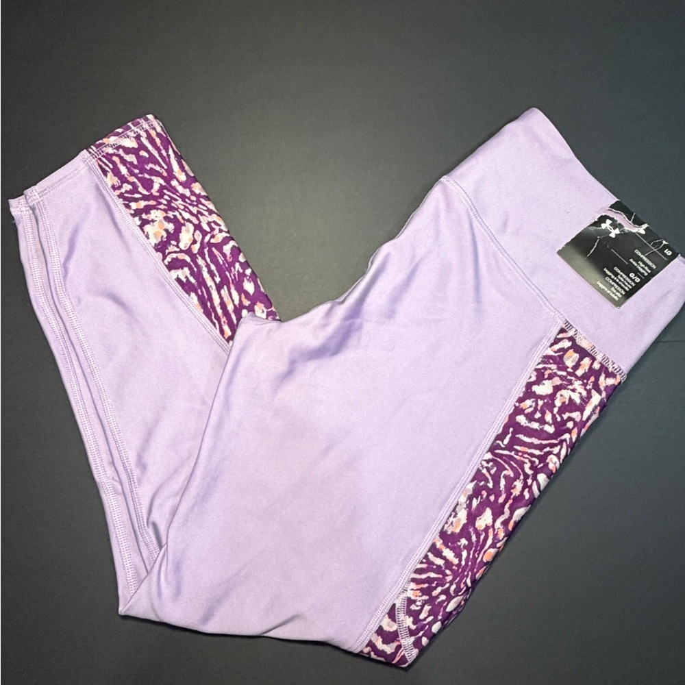 Women’s Under Armour Lavender Athletic Leggings with Purple Patterned Panels
